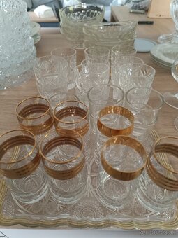 Taniere, misky, vázy, poháre - 7