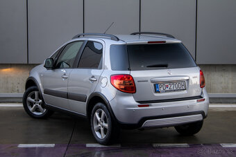 Suzuki SX4 1.6 79 kW 4x4 - 7