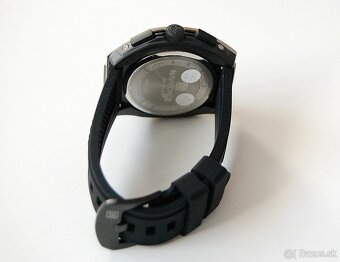 NAVIFORCE NF8063 Chronograf - pánske športové hodinky - 7