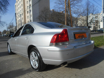 Volvo S60 2.4D Summum A/T - AJ NA SPLÁTKY OD 37,50E - 7