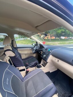 Volkswagen Touran - 7