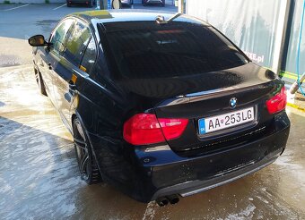 BMW e90 330i 200KW - predám - 7
