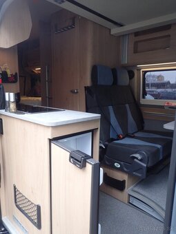 Zánovná vestavba obytné auto karavan L4H3 pre 4 osoby - 7