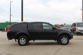 Mitsubishi L200 2.5 DI-D Double Cab Intense - 7