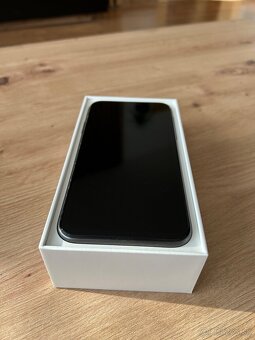 iPhone 11, 128 Gb - 7