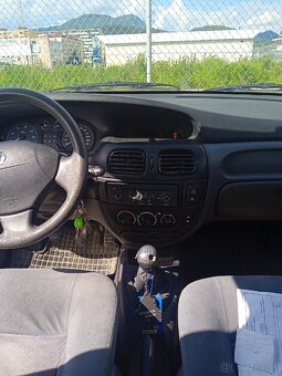 Renault megane 1.6 benzin - 7