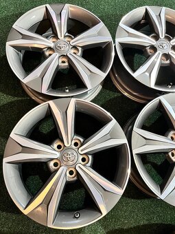 5x114,3 R17 Toyota C-HR - originál alu disky + senzor - TOP - 7