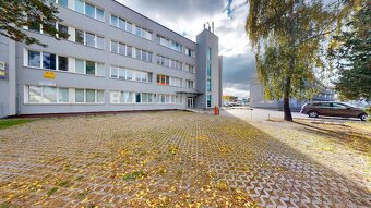 PODNIKATEĽSKÝ AREÁL, PREŠOV - 7