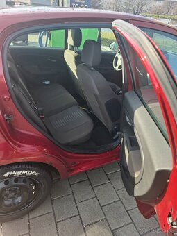 Na predaj Fiat Grande Punto: - 7