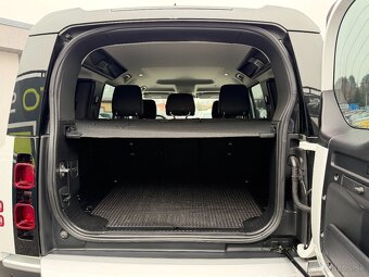 Land Rover Defender 110 2.0D SD4 SE A/T AWD - 7