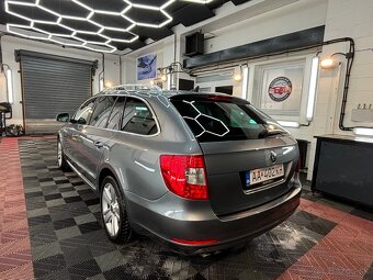 Škoda Superb Combi 1.6 TDI CR DPF Elegance - 7
