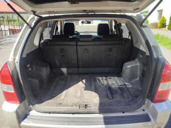 Hyundai tuscon 2.0CRDI 103kw 4x4 - 7