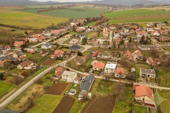 Exkluzívne na predaj stavebný pozemok v obci Kuzmice, okres - 7