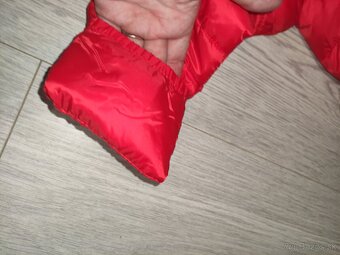 Červený overal - 7