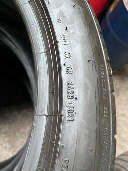 285/40 r23 a 325/35 r23 Pirelli P zero - 7