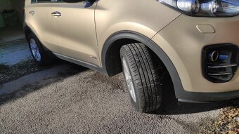 Kia Sportage 2.0 CRDi 4WD Gold; 6M; 100kW; 2016 - 7