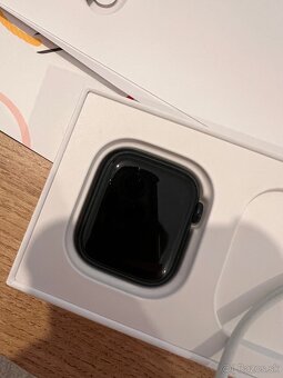 Apple watch series 8 - 41 mm midnight aluminium case - 7