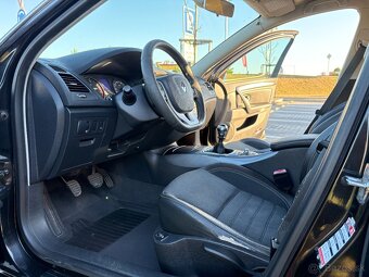 Renault Laguna Grandtour III 2.0dci Black Edition - 7