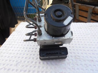 ABS KOCKA na Suzuki SWIFT 1.3 - 7