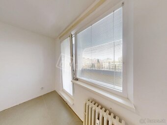 Dvojizbový byt s loggiou v pôvodnom stave - 7