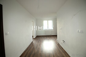 Na predaj 3-izbový byt s balkónom  v Michalovciach - A14 - 7