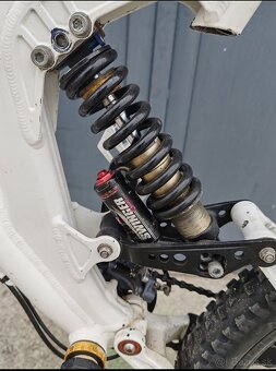Downhil Specialized - 7