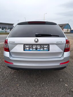 Škoda Octavia Combi 2.0 TDI Business - 7
