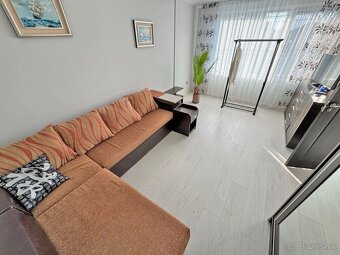 Moderný dvojizbový apartmán v elegantnom komplexe - Slnečné - 7
