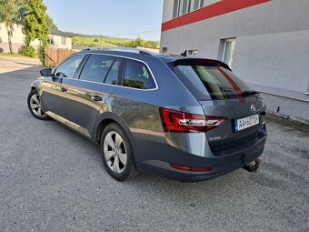 Škoda superb 3 2.0 tdi 4x4 dsg - 7