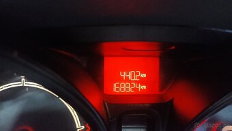 Ford Fiesta 1,6 TDCI , 66 KW, 169 t.km. - 7