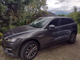 JAGUÁR F-Pace 2.0 D 132 KW AWD R-SPORT MOD ROK 2018 - 7