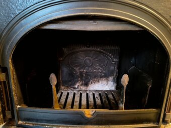 Liatinove kachle Jotul F6 - 7