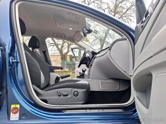 Škoda Superb Combi 2.0 TDI DSG Elegance R.V.2012 - 7