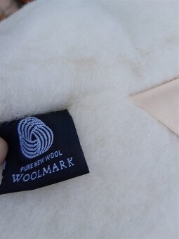 Predám vankuš a paplony s ovčej vlny - 7