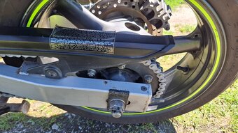Predám Kawasaki ZR7 - 7