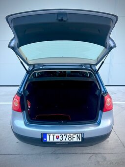 Volkswagen Golf 5 1.4 55kw 161676km NOVÁ STK/EK - 7