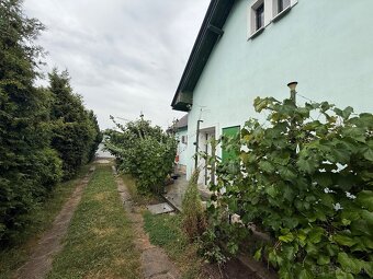 Rodinný dom 2000m2 Ludanice s dvojgarážou - 7