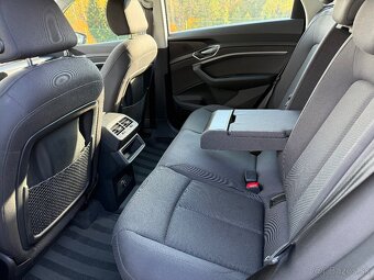 2020 Audi E-tron 50 quattro - 7
