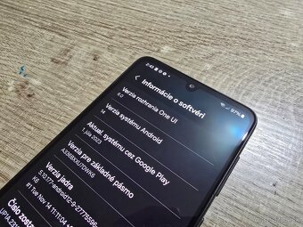 Samsung A33 5G 128gb dual sim plnefunkcny ma len jemne znamk - 7