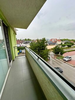 1-izbový byt s parkovaním na prenájom - 7