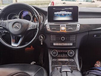 Mercedes-Benz CLS 250 d - 7