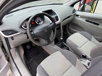 Peugeot 207 1.4 - 7