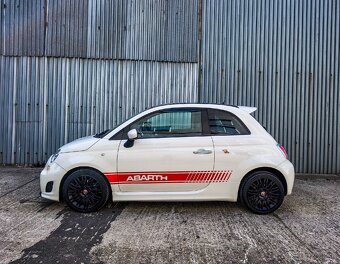Fiat 500 Abarth 2010 - 7