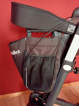 Chodítko pre seniorov-alu - 7