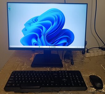 PC HP Intel i3, 8GB, SSD 128GB, Windows a MS Office - 7