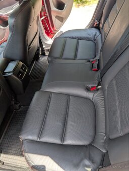 MAZDA 6 AC Kombi 2.2 D - 7