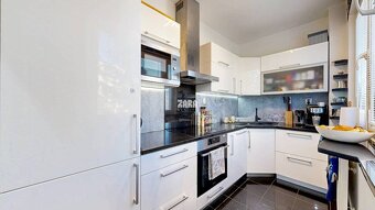 ONDAVSKÁ - veľmi pekný byt po kompletnej rekonštrukcii 71 m2 - 7