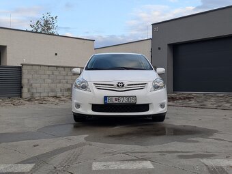 Toyota Auris 1.6 - 7