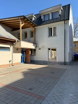 Ponúkame Vám na prenájom komerčné priestory v Trenčíne - 7