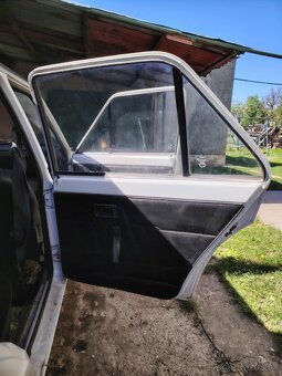 Predám škodu 120 s bez tp a spz - 7